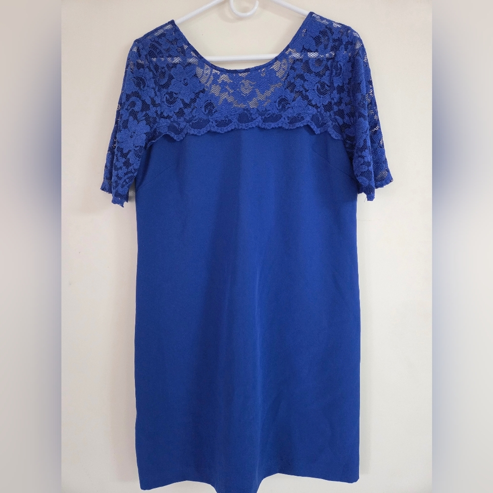 Elegant Blue Lace Dress